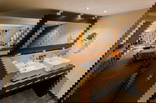 Foto 77 - 12 Months Luxury Resort