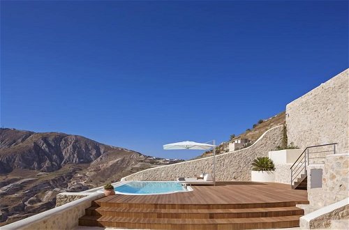 Photo 50 - Kamini Santorini Luxury Villas