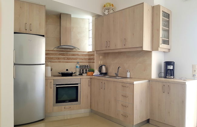 Emmanouil Airport Beach Apartment - Photo 14