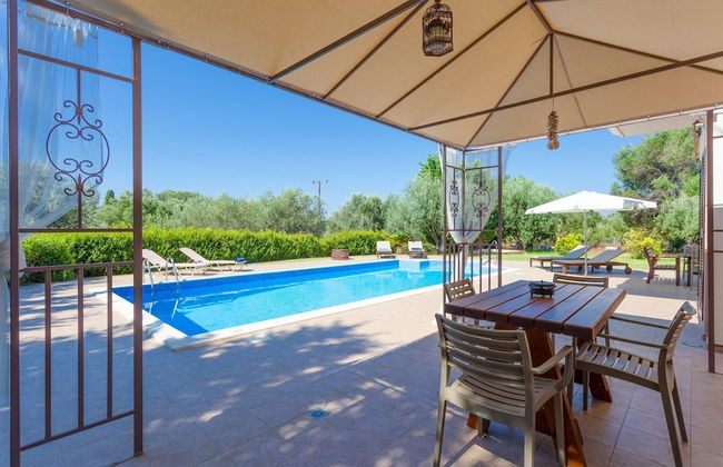 Villa Eufrosini Large Private Pool Walk to Beach Sea Views A C Wifi Car Not Required - 2301 - Photo 17