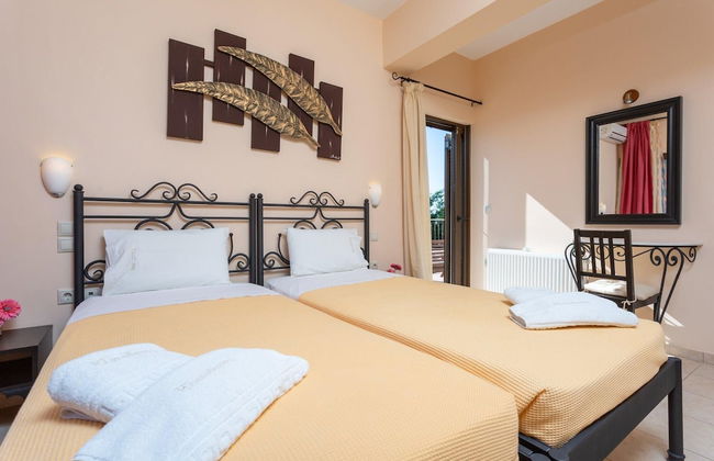 Villa Eufrosini Large Private Pool Walk to Beach Sea Views A C Wifi Car Not Required - 2301 - Photo 20