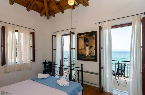 Foto 2 - Waveside Sanctuary - Luxurious Seastone Villa