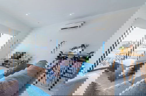 Photo 7 - Fanta Sea Apartment