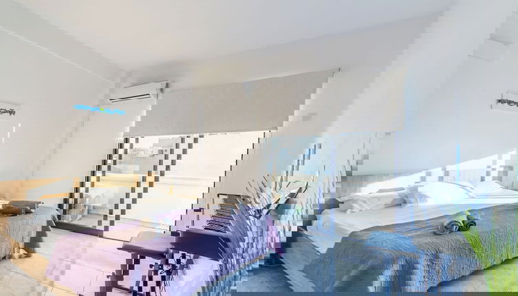 Photo 1 - Fanta Sea Apartment