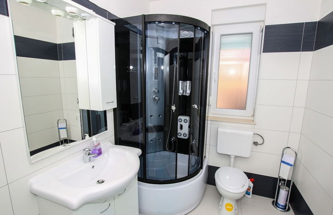 Vodopija Apartments - Photo 37