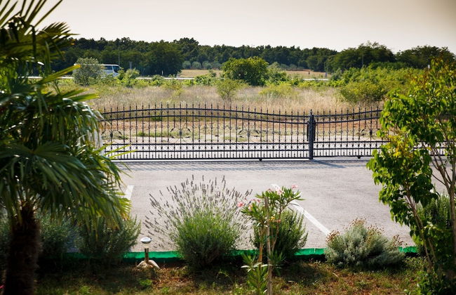 Vodopija Apartments - Photo 44