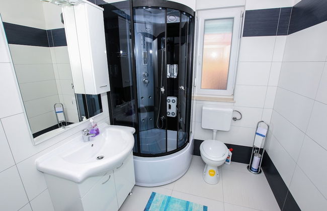 Vodopija Apartments - Photo 36