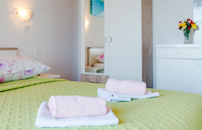 Rooms Sani - Photo 12