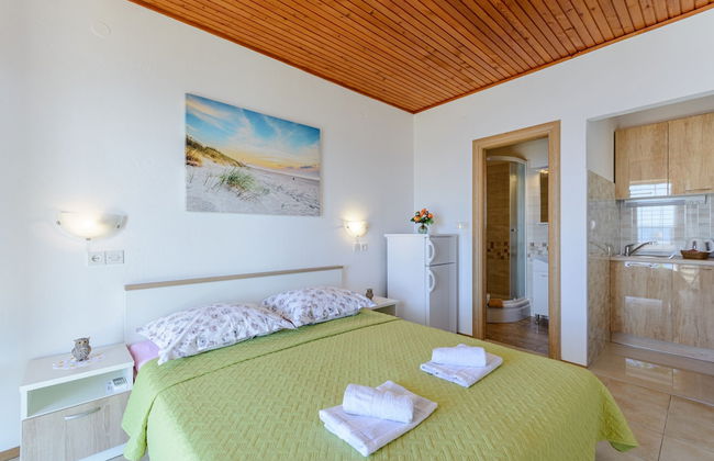 Rooms Sani - Photo 16