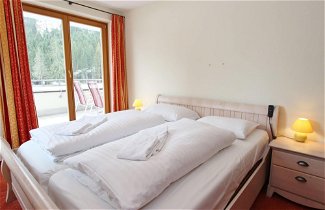 Photo 1 - Large Chalet Apartment in Saalbach-hinterglemm