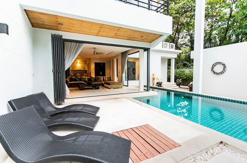 Photo 19 - Amazing 5BR Seaview Private Pool Villa by Intira Villas