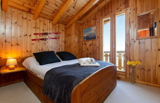 Photo 2 - Relaxing Sauna Chalet for 6