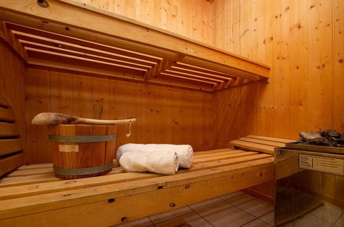 Photo 14 - Relaxing Sauna Chalet for 6