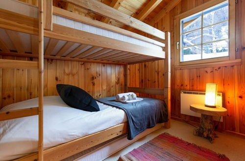 Photo 4 - Relaxing Sauna Chalet for 6