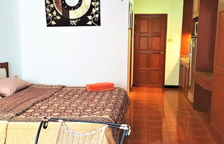 Photo 2 - Thepthip Mansion Pattaya 5th Floor Studio Apartment