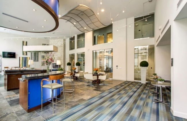 Luxury Living at City Center Houston - Foto 19