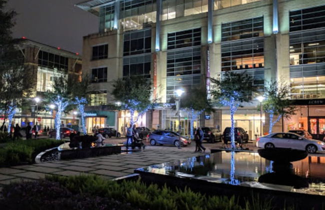 Luxury Living at City Center Houston - Foto 36