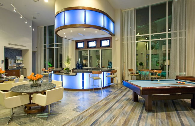 Luxury Living at City Center Houston - Foto 17
