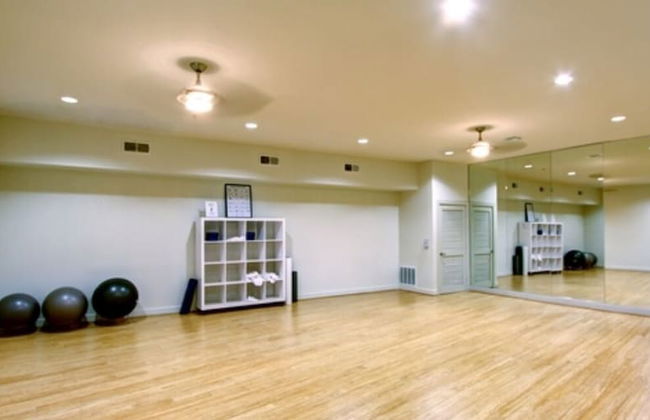Luxury Living at City Center Houston - Foto 14