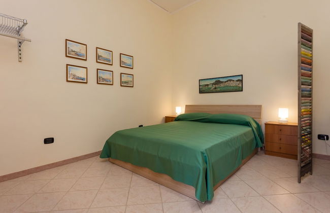 Vico Fico nel Centro - Photo 2