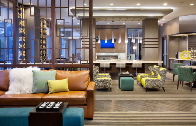 Bluebird Suites in Reston - Foto 8