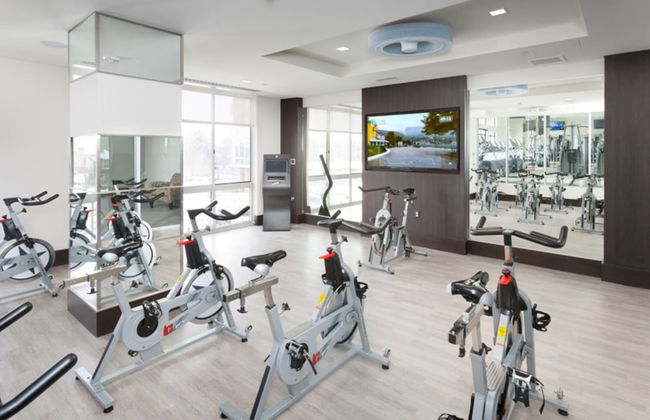 Bluebird Suites in Reston - Foto 43
