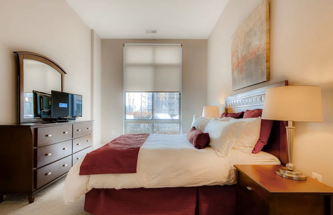 Bluebird Suites in Reston - Foto 17