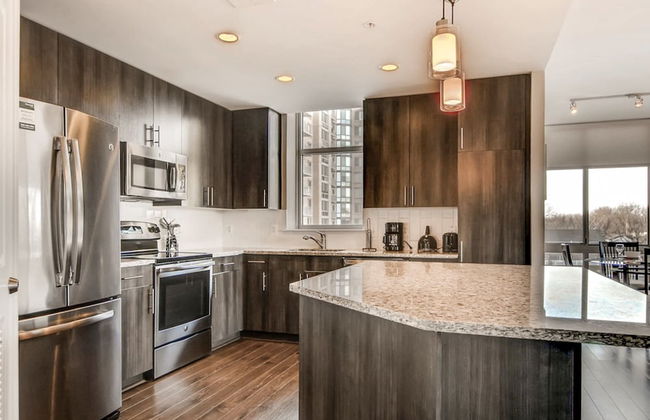 Bluebird Suites in Reston - Foto 22