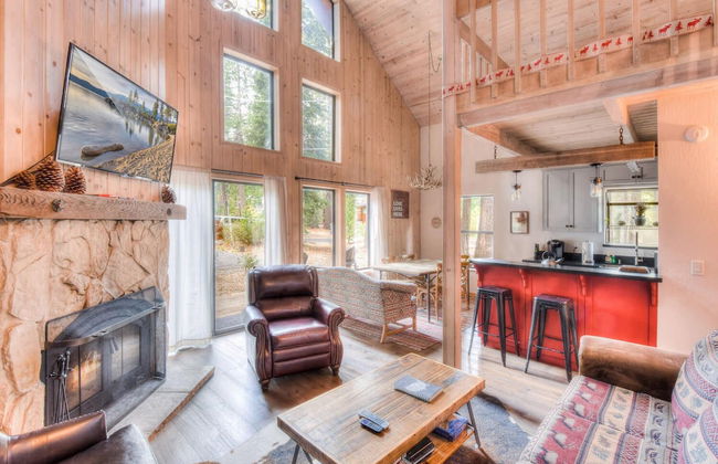 Relax at Rustic Tahoe Charm Minutes to Lake - Photo 9