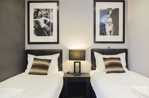 Photo 2 - EPIC Aparthotel - Campbell Street