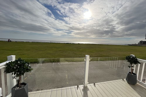 Photo 1 - Charming 2-bed Cottage in Morecambe