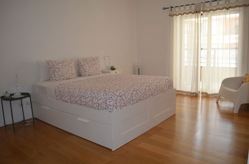 Foto 5 - Cozy Apartment At Carcavelos beach