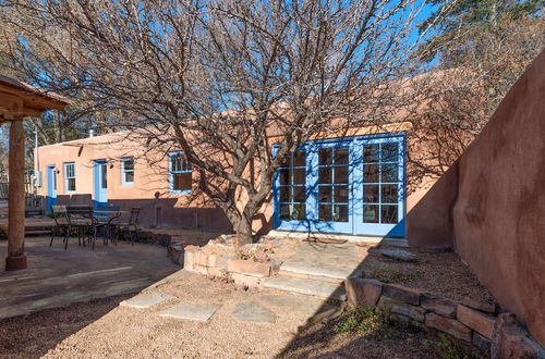 Photo 19 - Apricot - Light-filled Modern Update to Historic Home, Walk to The Plaza and Canyon Rd