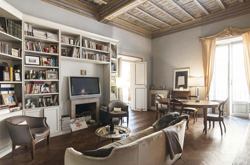 Photo 24 - Rome an Aristocratic Apartment in Historic Palace Near the Piazza Navona