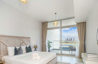 Photo 3 - LUX Holiday Home - Azure Residence 3