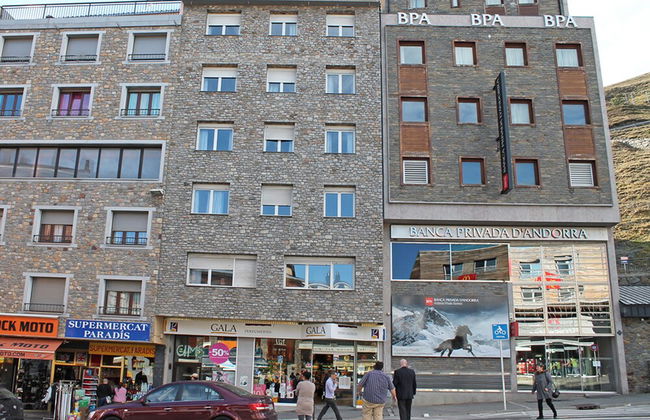 Estudios Cims Pas 3000 - Foto 58