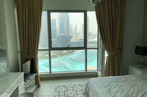 Photo 13 - Ultimate Stay 4BR Burj Khalifa view