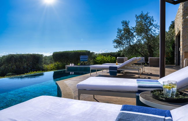 Captivating 5br Pool Villa Close Navarino Golf - Foto 28