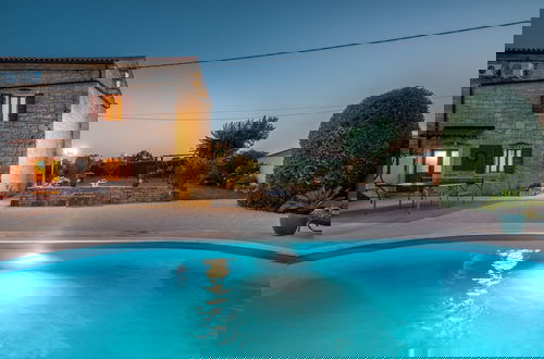 Photo 15 - Holiday Home in Barban With Private Pool