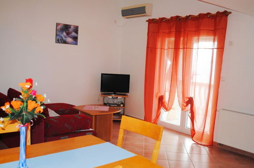 Photo 7 - Spacious Apartment in Senj With Swimming Pool