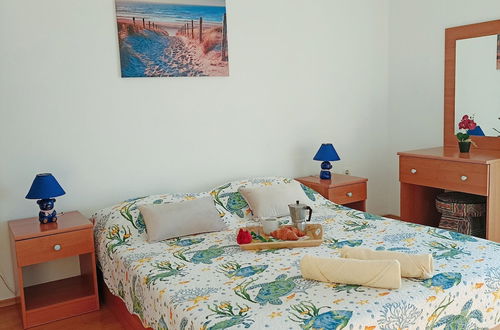 Foto 5 - Spacious Apartment in Senj With Swimming Pool