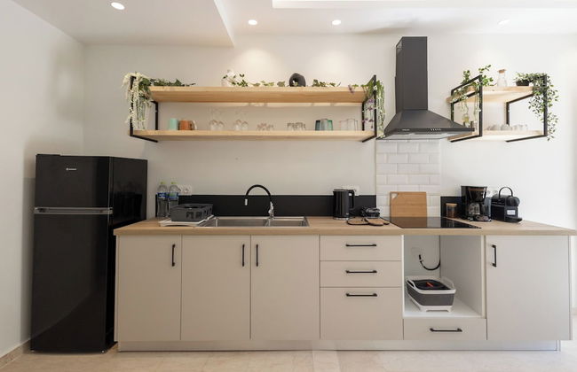 Vallia's Seaview & Stylish Apartments by Konnect, Nisaki - Foto 28