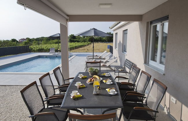 Villa in Kanfanar With Swimming Pool - Foto 9