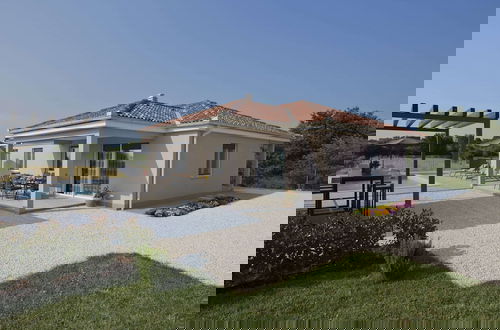 Foto 1 - Villa in Kanfanar With Swimming Pool