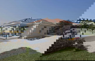 Photo 1 - Villa in Kanfanar With Swimming Pool