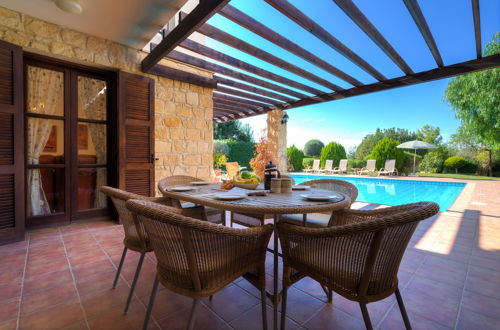 Photo 11 - 3 bedroom Villa Anarita 64 with private L-shaped pool, beautiful gardens, near resort village square