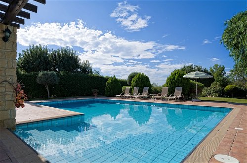 Photo 17 - 3 bedroom Villa Anarita 64 with private L-shaped pool, beautiful gardens, near resort village square