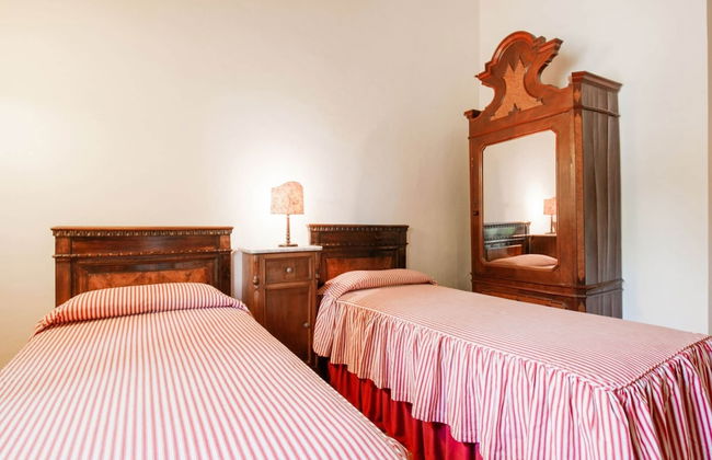 Rustic Farmhouse in Terricciola - Photo 7
