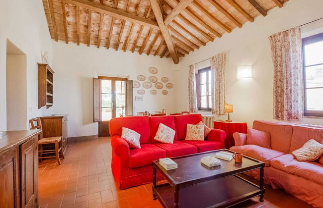 Rustic Farmhouse in Terricciola - Photo 13