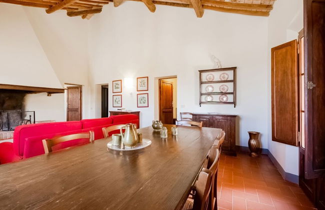 Rustic Farmhouse in Terricciola - Photo 10